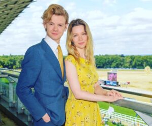 thomas brodie-sangster wife